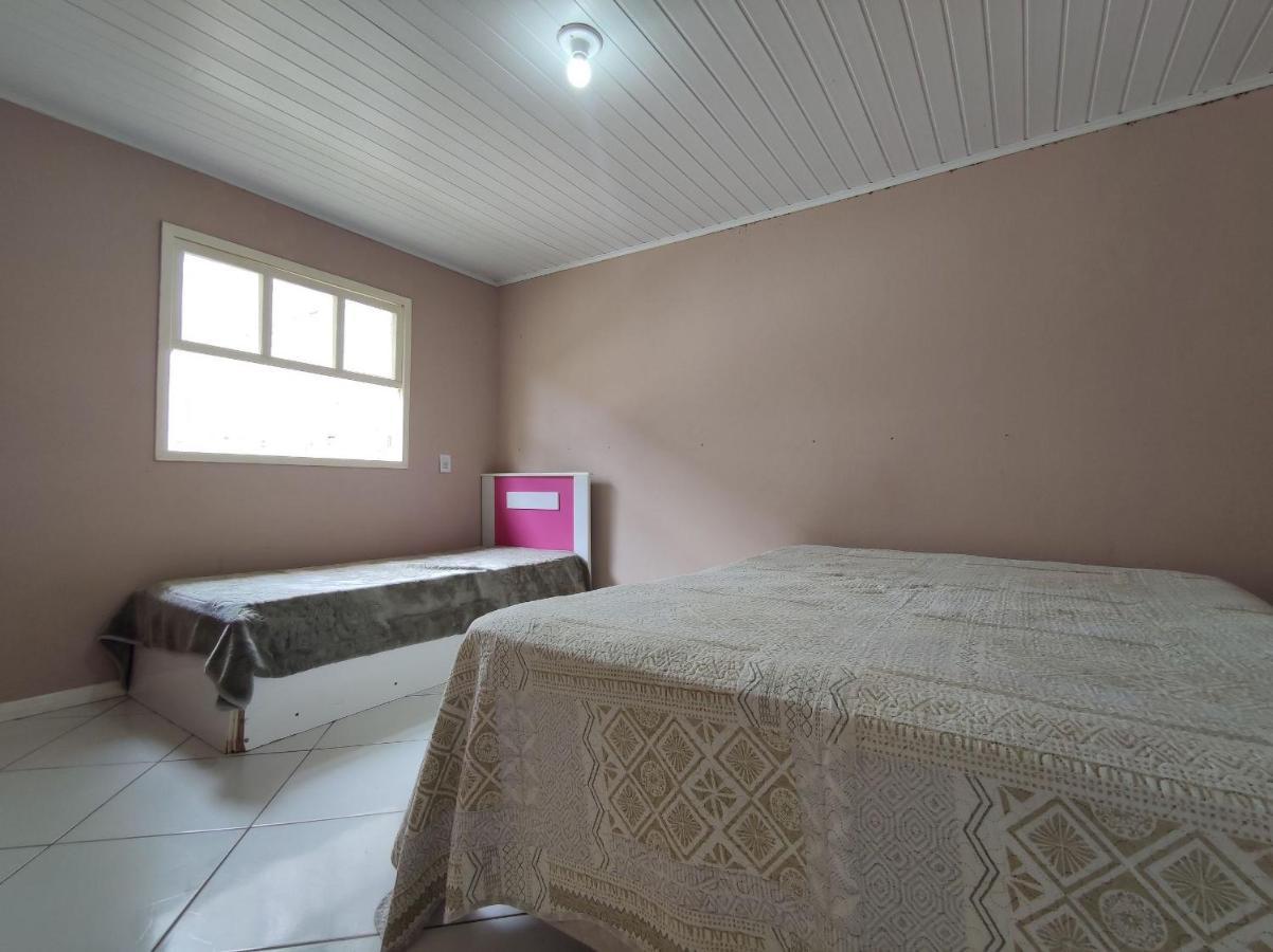 Casa De Fundos Na Praia Da Cal C Ar 托雷斯 外观 照片